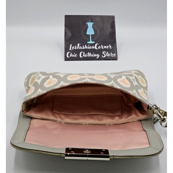Coach Women's Gray Kristin Op Art Signature Ikat Wristlet Clutch Bag  356 - Picture 8 of 13